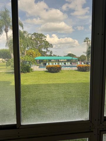 6698 10th Avenue N 112, Lake Worth, FL 33467