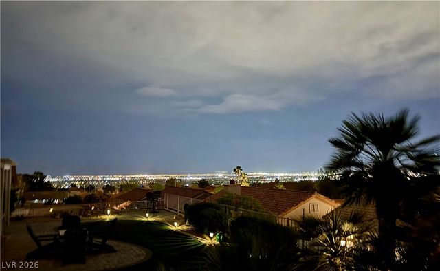 2624 Breakers Creek Drive, Las Vegas, NV 89134