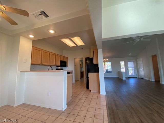 2624 Breakers Creek Drive, Las Vegas, NV 89134