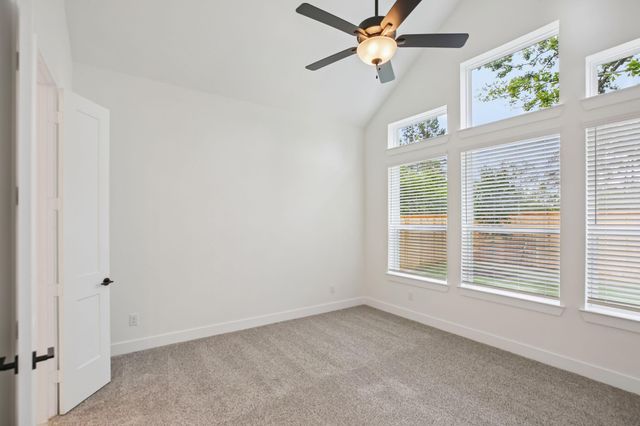 26027 S Outrider Banks, Montgomery, TX 77316
