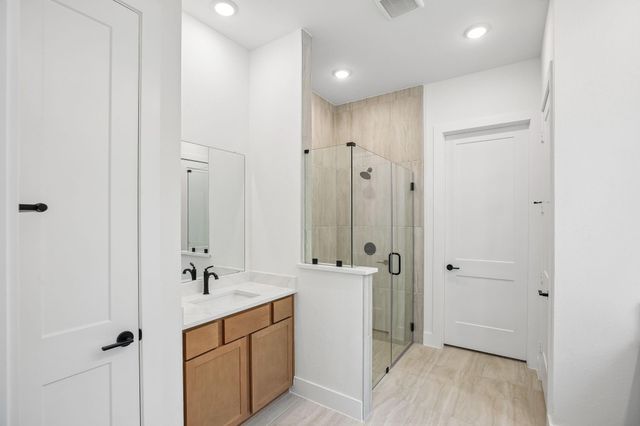 26027 S Outrider Banks, Montgomery, TX 77316