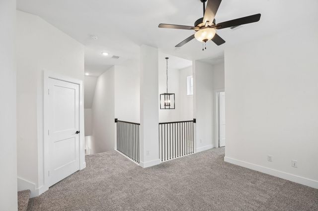 26027 S Outrider Banks, Montgomery, TX 77316