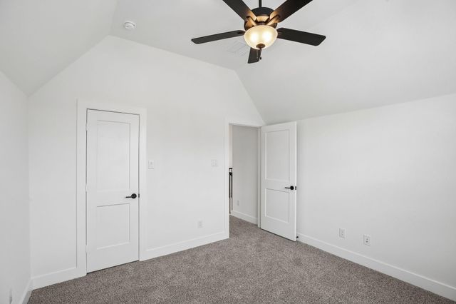 26027 S Outrider Banks, Montgomery, TX 77316