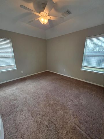 5226 Cottonwood Creek Lane, League City, TX 77573