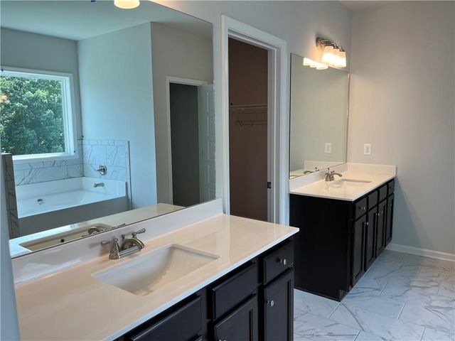 5200 Fox Den Road, Oakwood, GA 30566