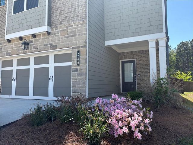 5200 Fox Den Road, Oakwood, GA 30566