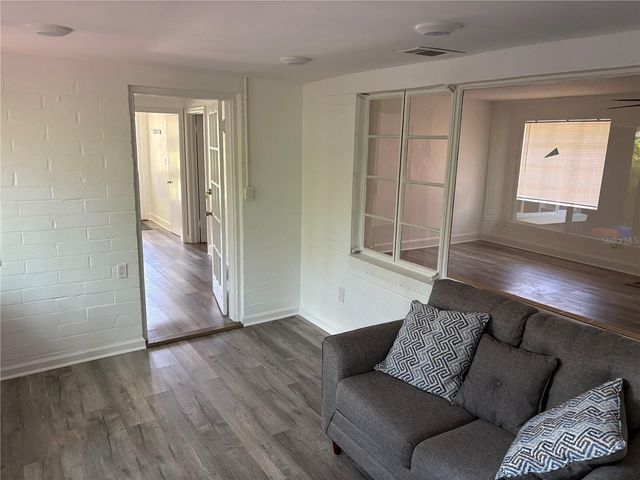 706 NW 20TH STREET, Gainesville, FL 32603