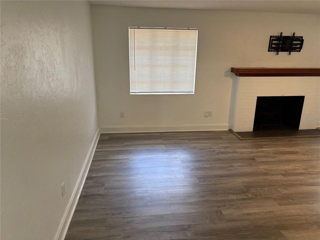 706 NW 20TH STREET, Gainesville, FL 32603