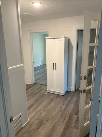 706 NW 20TH STREET, Gainesville, FL 32603