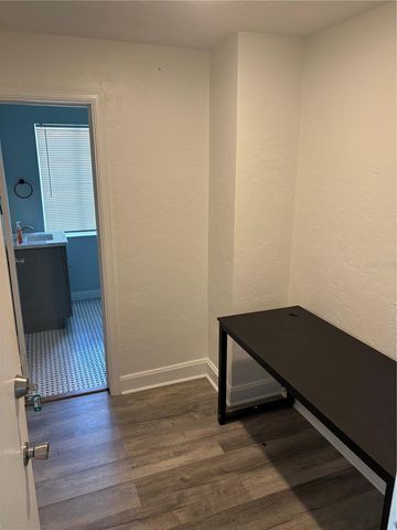 706 NW 20TH STREET, Gainesville, FL 32603