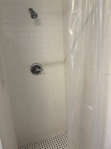 706 NW 20TH STREET, Gainesville, FL 32603