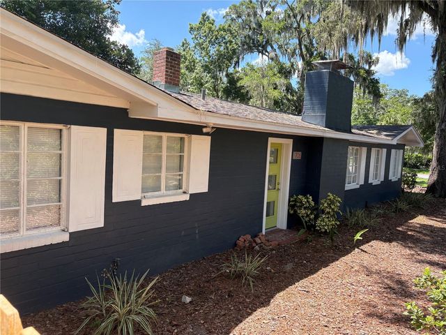 706 NW 20TH STREET, Gainesville, FL 32603