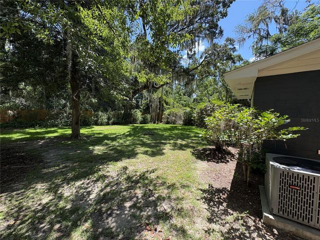 706 NW 20TH STREET, Gainesville, FL 32603