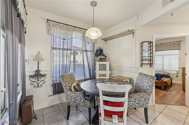 2050 West Warm Springs Road 1111, Henderson, NV 89014