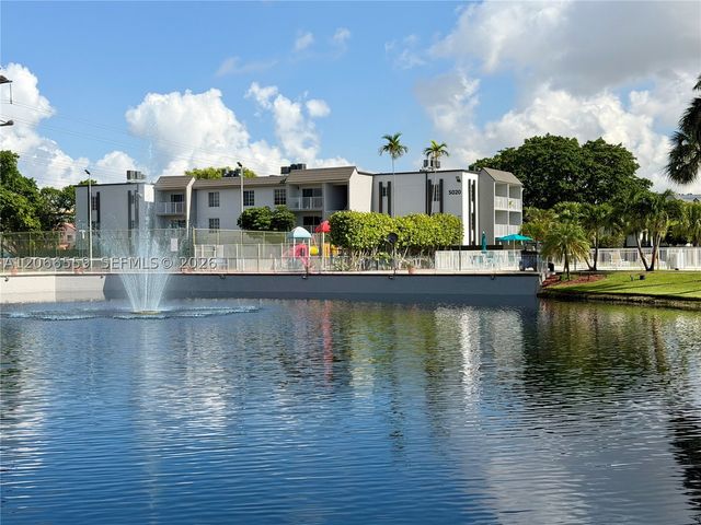 5020 NW 79th Ave 202, Doral, FL 33166