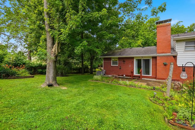 200 ROCKINGHAM DR, Columbia, MO 65203