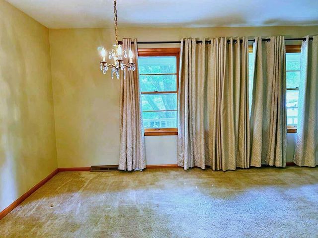 200 ROCKINGHAM DR, Columbia, MO 65203