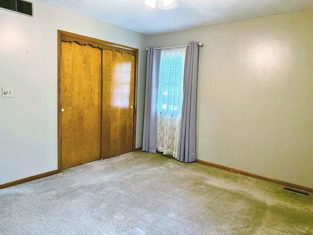 200 ROCKINGHAM DR, Columbia, MO 65203