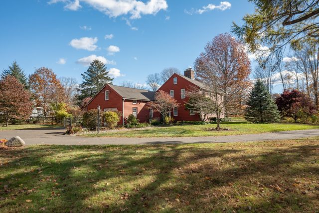 1 Reservoir Road, Newtown, CT 06470