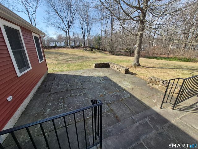 1 Reservoir Road, Newtown, CT 06470