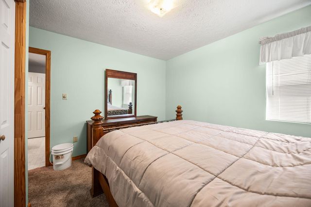 1310 R.L Colyer Road, Somerset, KY 42501