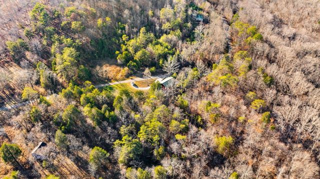 1310 R.L Colyer Road, Somerset, KY 42501