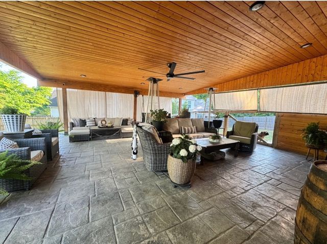 612 Hannah Ridge Ct, Antioch, TN 37013
