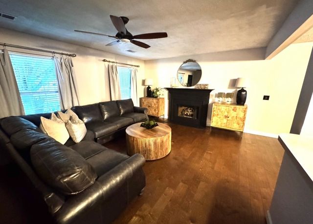 612 Hannah Ridge Ct, Antioch, TN 37013