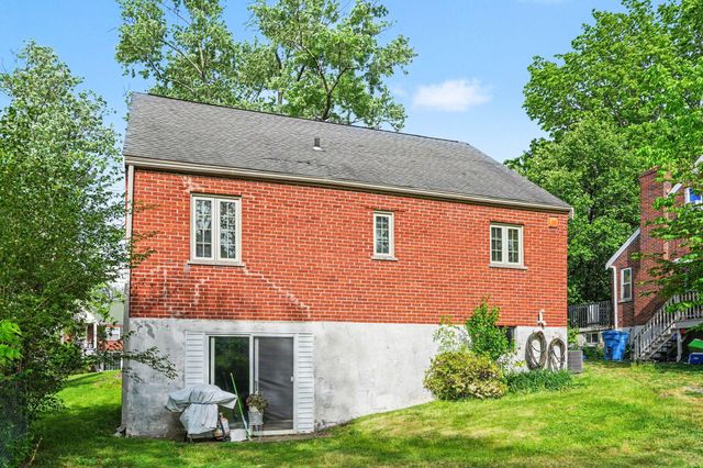 70 Eastern Avenue, Elsmere, KY 41018