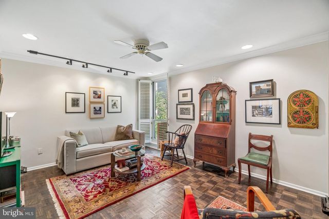 16 SAINT JAMES CT, Philadelphia, PA 19106