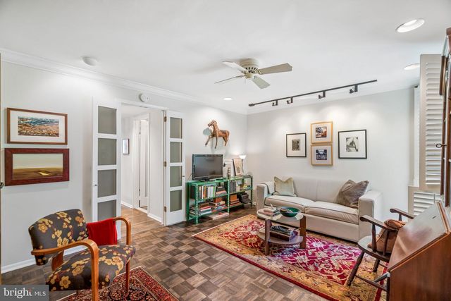16 SAINT JAMES CT, Philadelphia, PA 19106