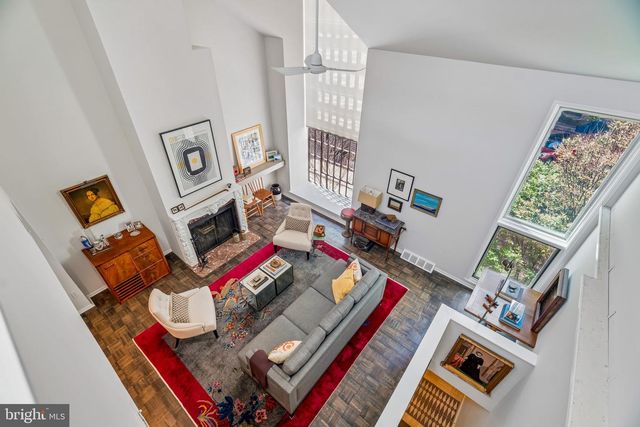 16 SAINT JAMES CT, Philadelphia, PA 19106