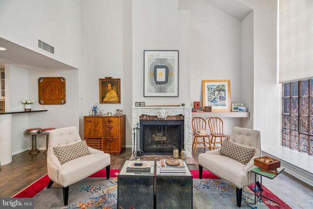 16 SAINT JAMES CT, Philadelphia, PA 19106