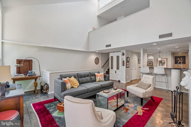 16 SAINT JAMES CT, Philadelphia, PA 19106