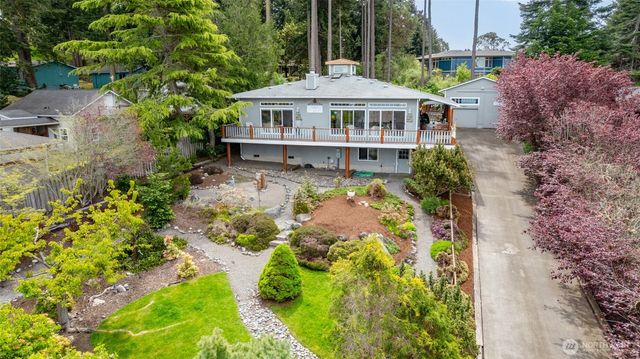 615 NE 4th Street, Coupeville, WA 98239
