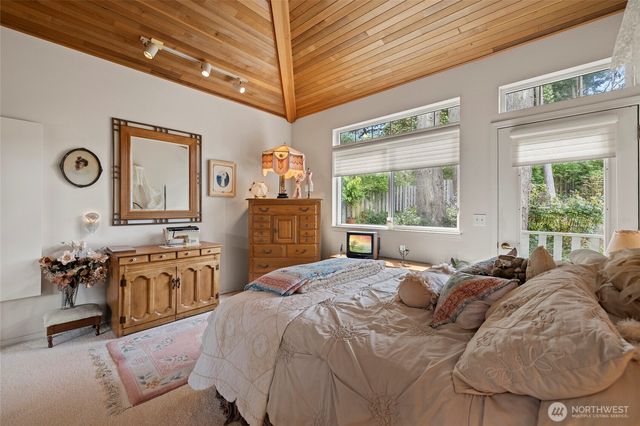 615 NE 4th Street, Coupeville, WA 98239