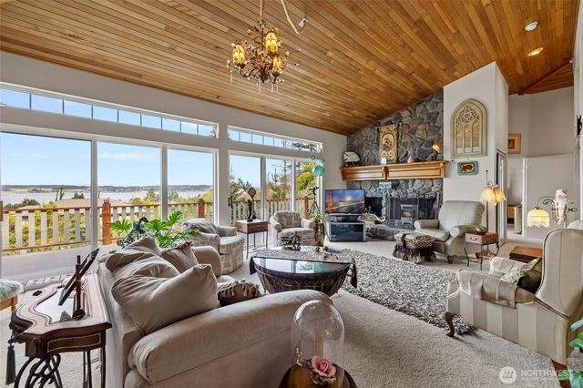 615 NE 4th Street, Coupeville, WA 98239
