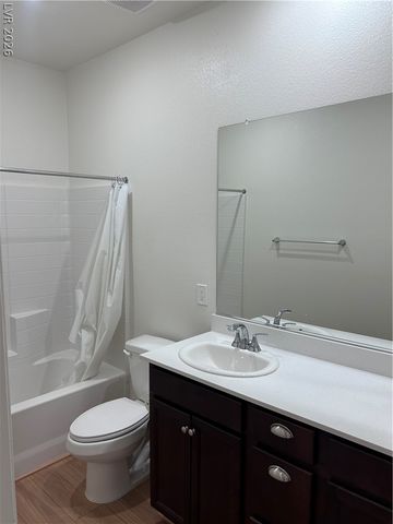 10855 Gentle Crest Avenue, Las Vegas, NV 89166