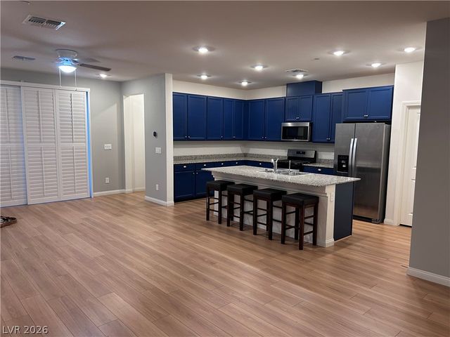 10855 Gentle Crest Avenue, Las Vegas, NV 89166