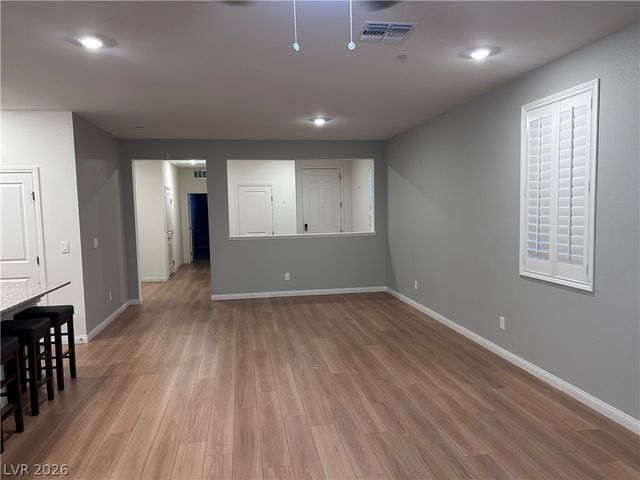 10855 Gentle Crest Avenue, Las Vegas, NV 89166