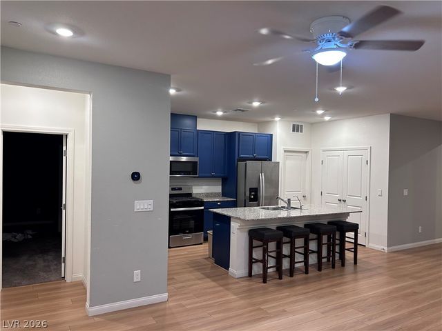 10855 Gentle Crest Avenue, Las Vegas, NV 89166