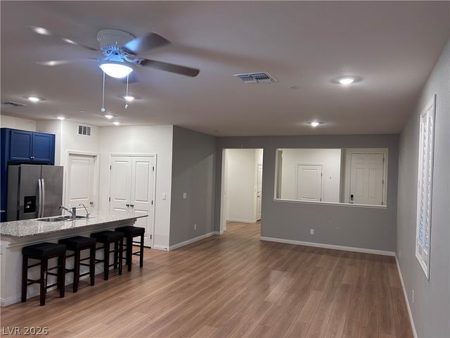 10855 Gentle Crest Avenue, Las Vegas, NV 89166