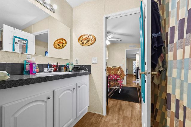 8333 SE Sandy Lane, Hobe Sound, FL 33455