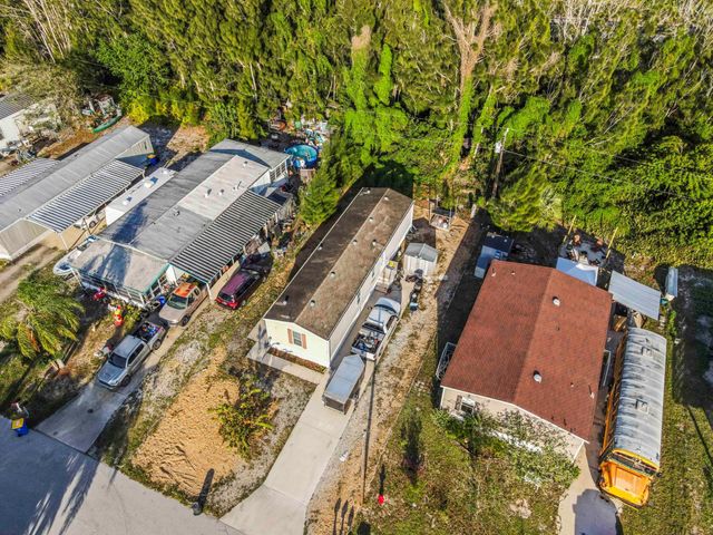 8333 SE Sandy Lane, Hobe Sound, FL 33455