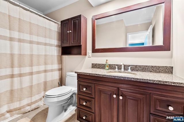 342 Pond Court 9C, Twp Of Washington, NJ 07676