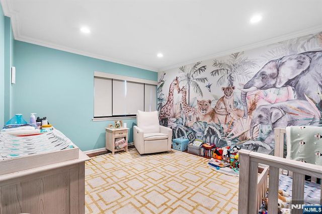 342 Pond Court 9C, Twp Of Washington, NJ 07676