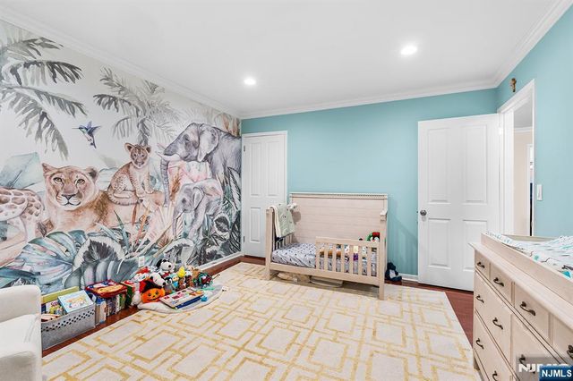 342 Pond Court 9C, Twp Of Washington, NJ 07676