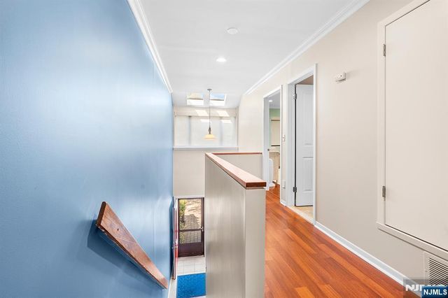 342 Pond Court 9C, Twp Of Washington, NJ 07676