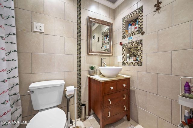 3 Seagull Lane, Howell, NJ 07731