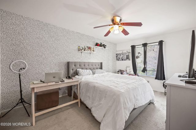 3 Seagull Lane, Howell, NJ 07731